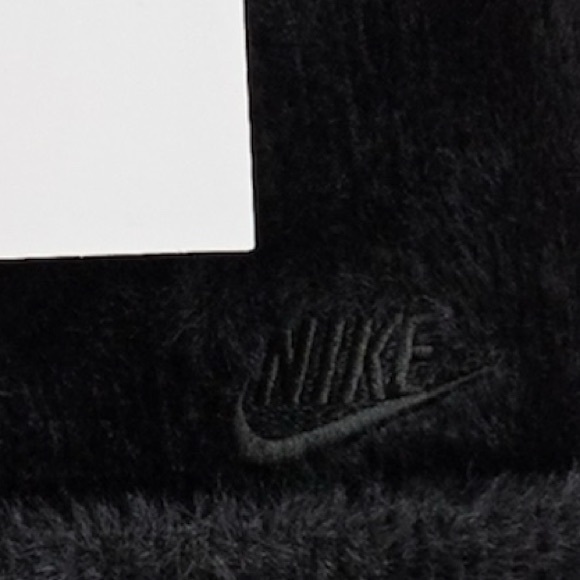 🆕 Nike Fuzzy Beanie Hat Unisex - Picture 3 of 6